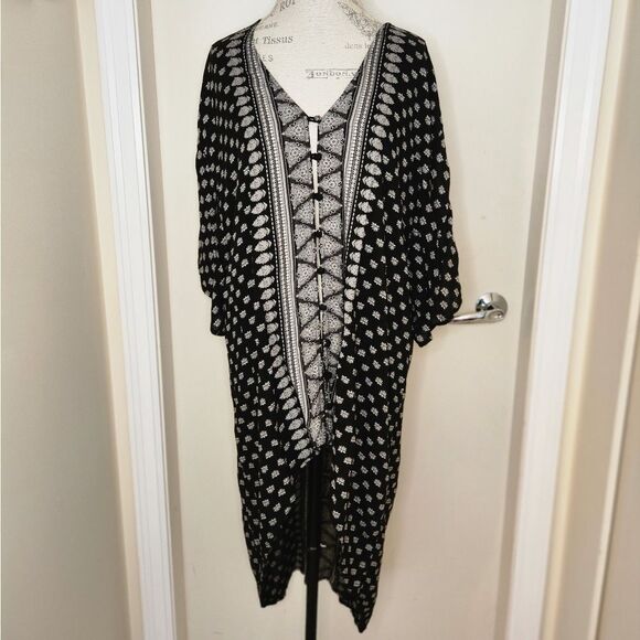 Amuse Society Floral Caftan Coverup - Picture 1 of 10